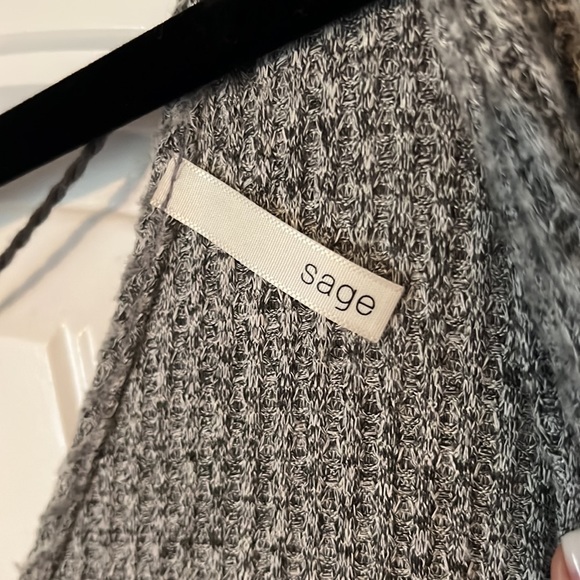 Small Grey Waffle Tie Back Boutique Top - Picture 3 of 5